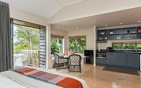 Bay of Islands Holiday Apartments And Campervan Park Paihia